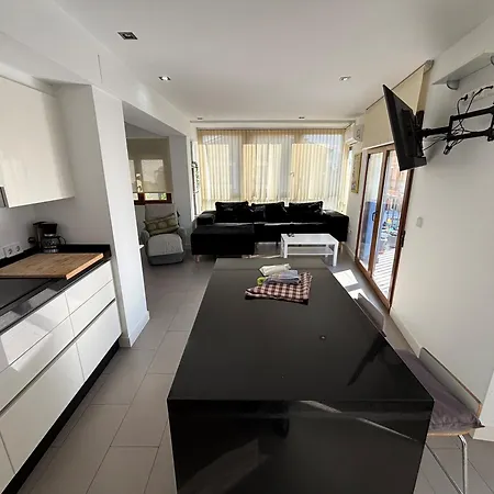 Raset Puerto - Serviden アパート デニア